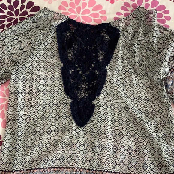 Maurice’s Blouse - Picture 4 of 5